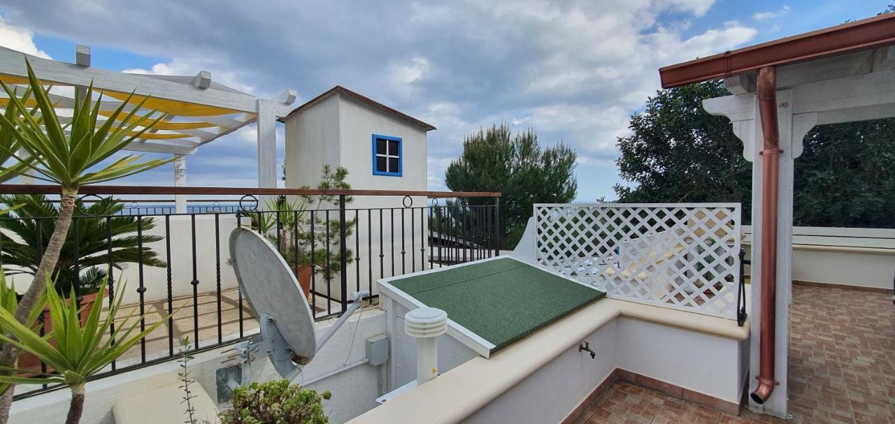 גאליאנו דל קאפו Casa Vacanze "Il Carrubo" מראה חיצוני תמונה