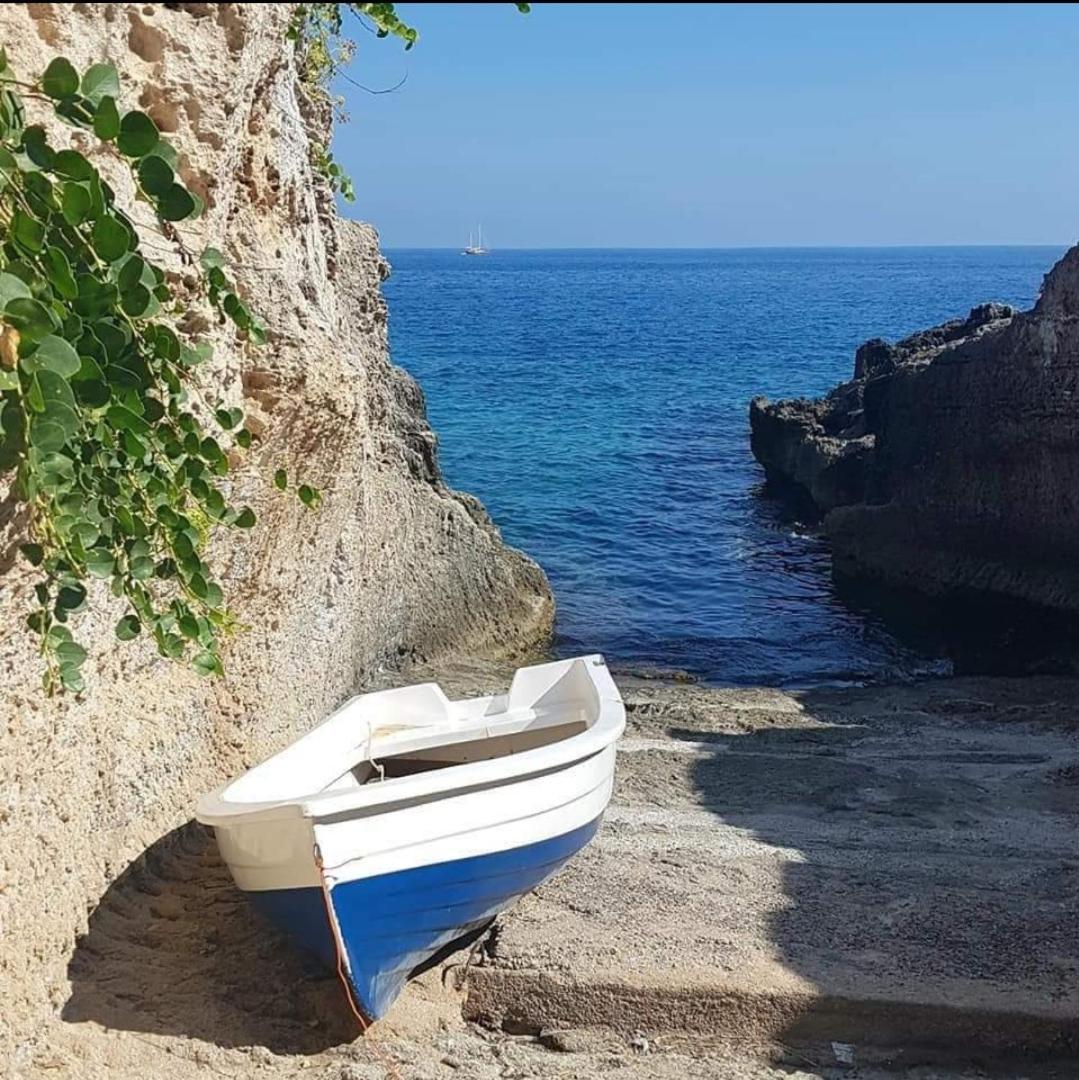 גאליאנו דל קאפו Casa Vacanze "Il Carrubo" מראה חיצוני תמונה